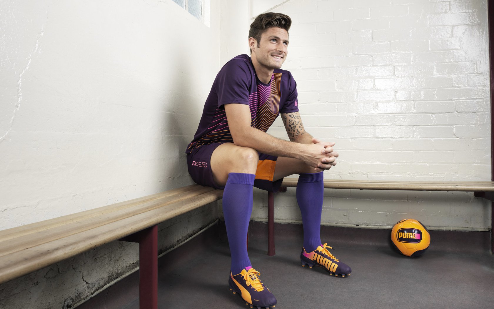 中乙球队打造多功能训练场提升日常教学效率，中乙俱乐部试训