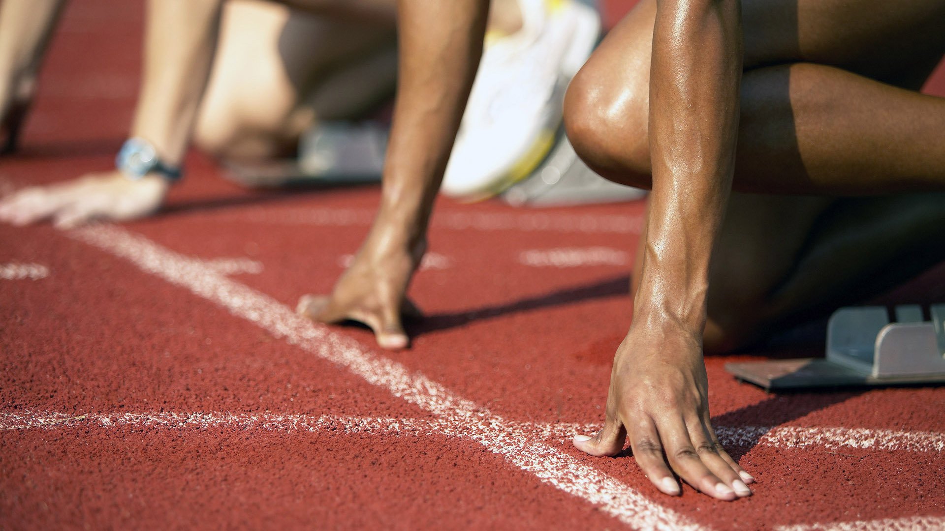 季后赛即将开启，强队纷纷“备战”！引爆你对篮球的热情